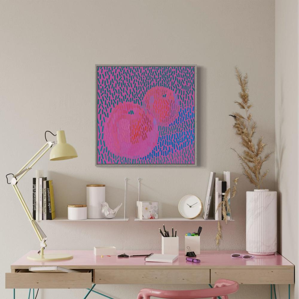 Äpfel Magenta Stillleben Leinwanddruck im modernen Arbeitszimmer mit rosa Schreibtisch und Dekoration.