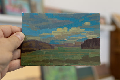 Original Gemälde – "Wiese und Wolken" - handgemalt – Acrylbild – 10x15 cm – Landschaft Bild – Einzelstück – mit Rahmen